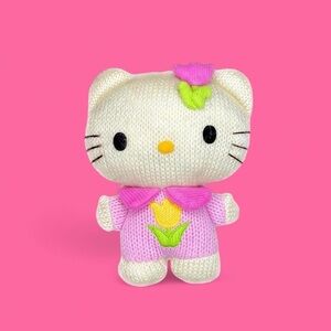 sanrio 7 inch knitted pink tulip flower hello kitty plushie!